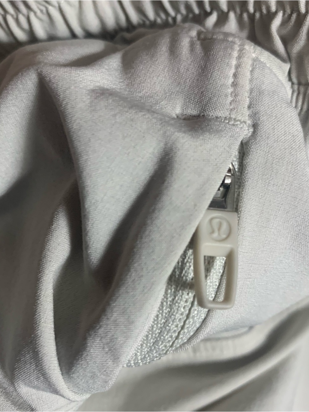 Lululemon Pacebreaker 5” Linerless Shorts Men’s Size Small - Picture 6 of 7